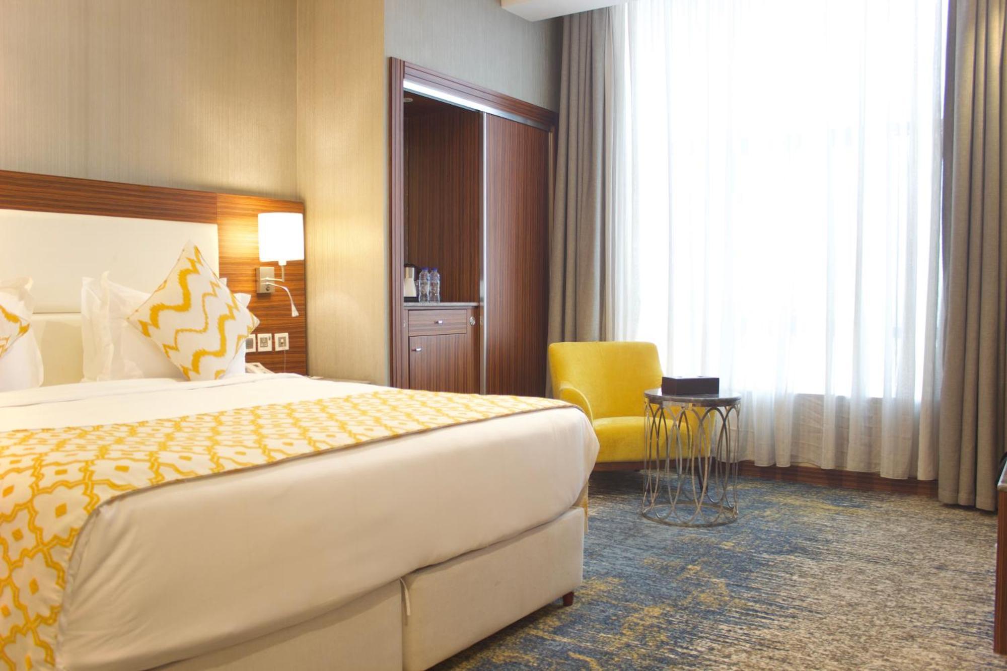 Taj Al Worood Hotel Джеда Екстериор снимка